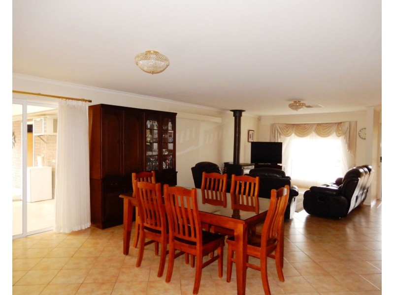 15 Booyoolie Street, Laura SA 5480