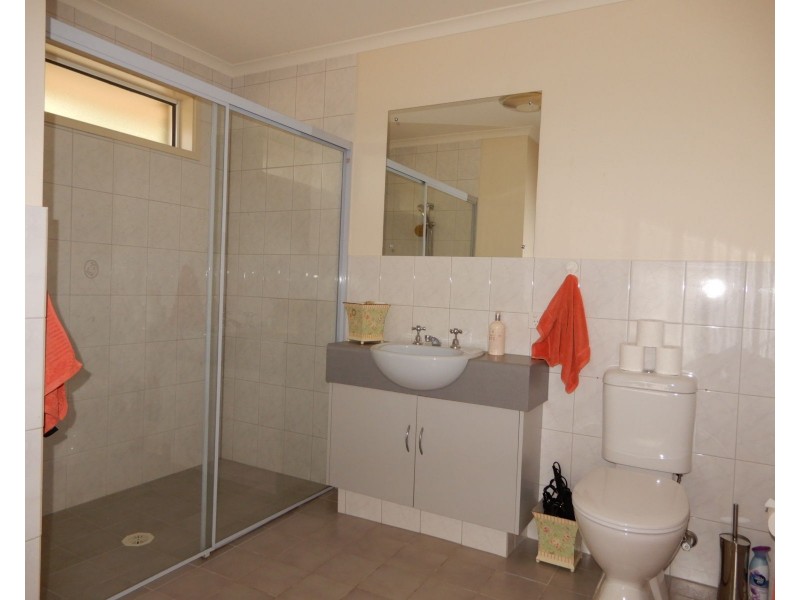 15 Booyoolie Street, Laura SA 5480