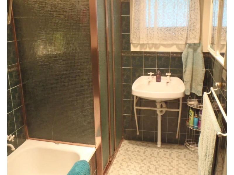 1 First Street, Gladstone SA 5473