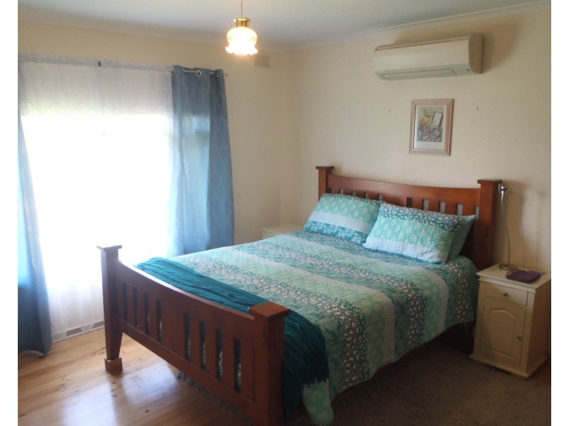 1 First Street, Gladstone SA 5473