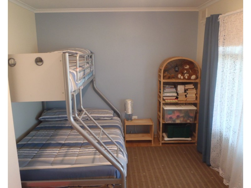 1 First Street, Gladstone SA 5473