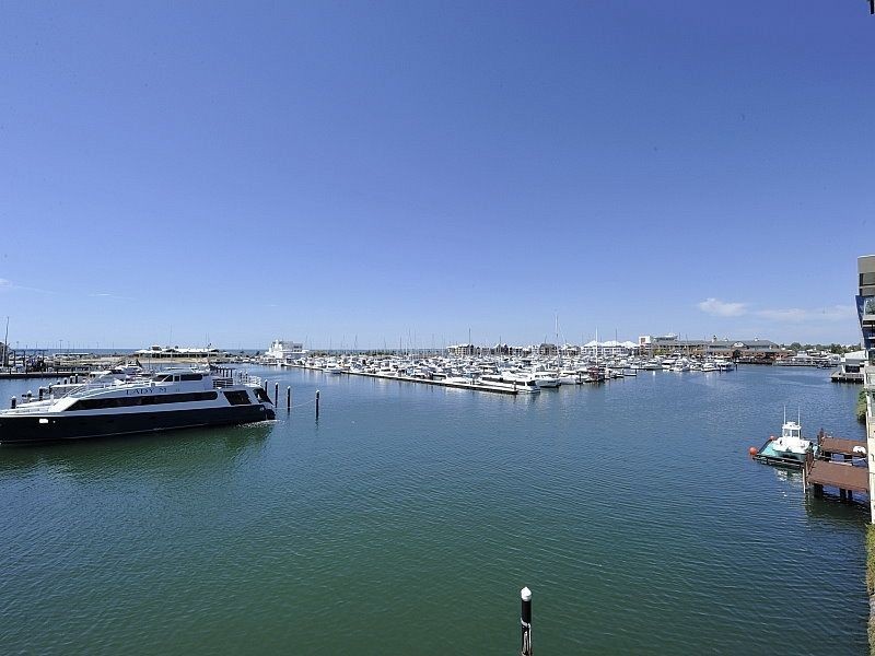 2/22 Veneto Lane, Mandurah WA 6210