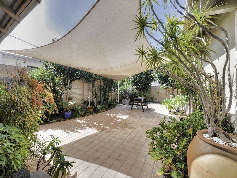 31 Aztec Island Retreat, Port Mandurah, Mandurah WA 6210