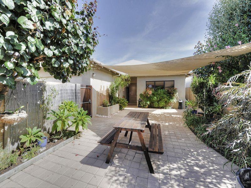 31 Aztec Island Retreat, Port Mandurah, Mandurah WA 6210