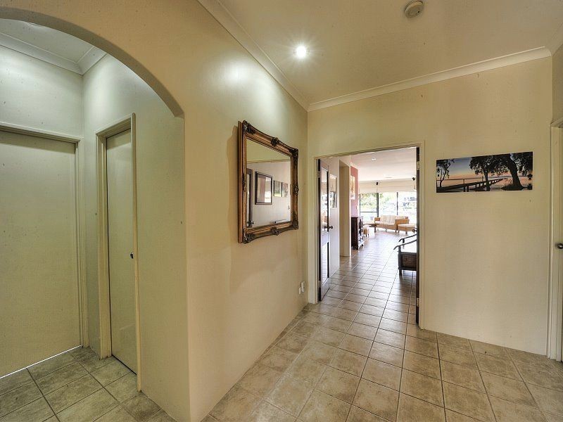 31 Aztec Island Retreat, Port Mandurah, Mandurah WA 6210