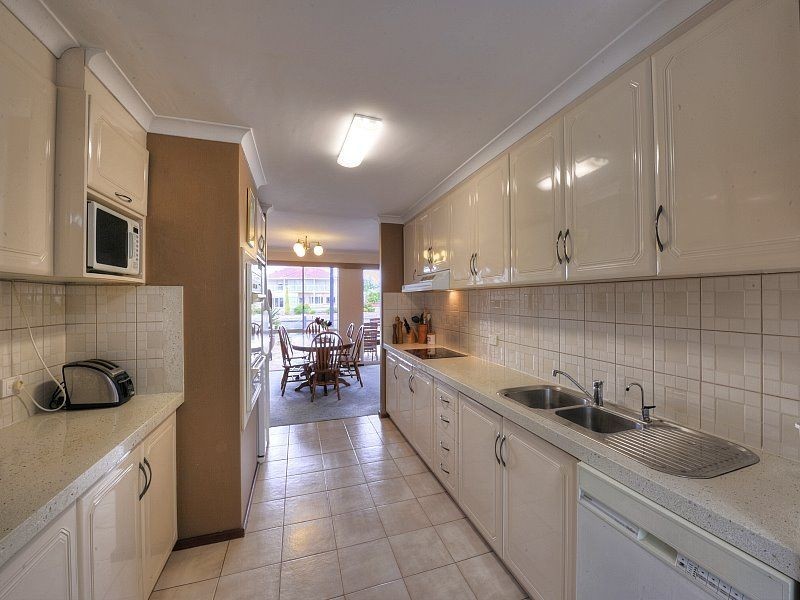 75 Waterside Drive, Dudley Park WA 6210