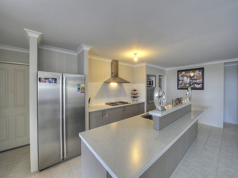 19 Adriana Way, Halls Head WA 6210