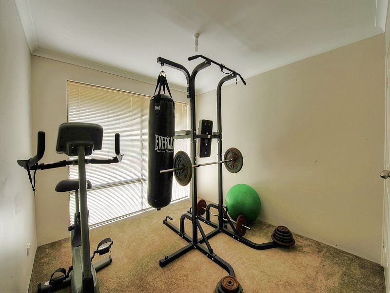 19 Adriana Way, Halls Head WA 6210