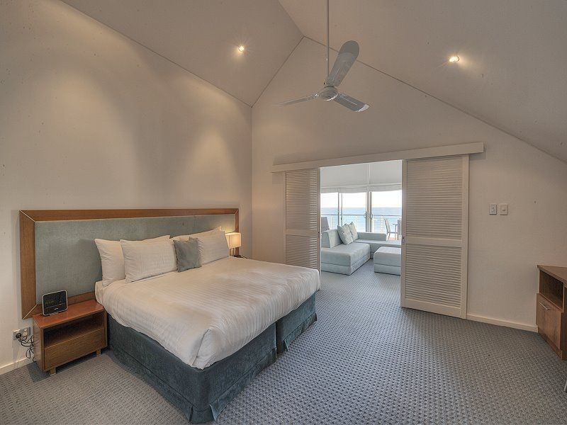 12/16 Dolphin Drive, Seashells Resort, Mandurah WA 6210