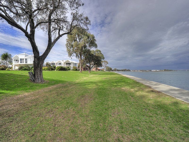 16/1-3 Leslie Street, Dudley Park WA 6210