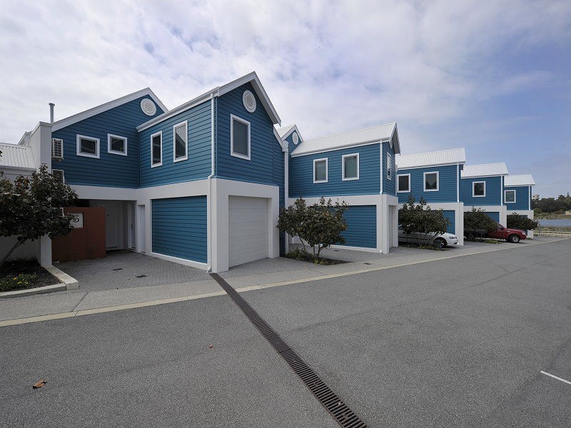 Villa 5/16 Dolphin Drive, Seashells Resort, Mandurah WA 6210