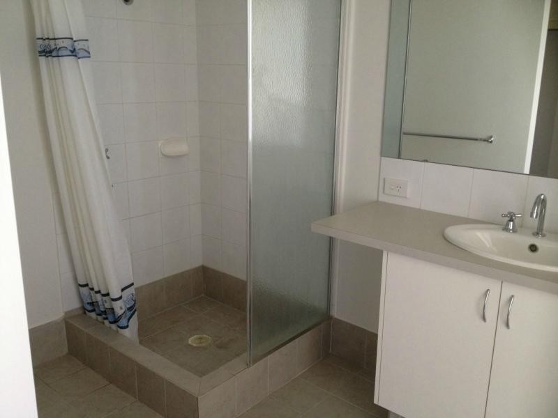 3 Evella Cove, Lakelands WA 6180