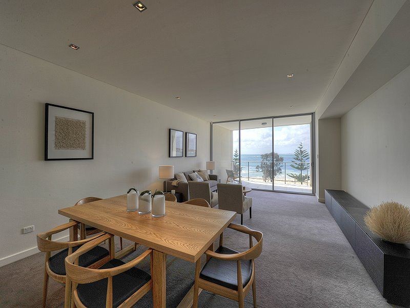 13/11 Halls Head Parade, Mandurah WA 6210