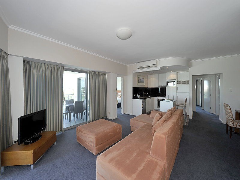 406/16 Dolphin Drive, Seashells Resort, Mandurah WA 6210