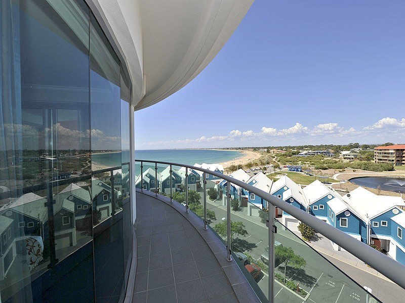 406/16 Dolphin Drive, Seashells Resort, Mandurah WA 6210