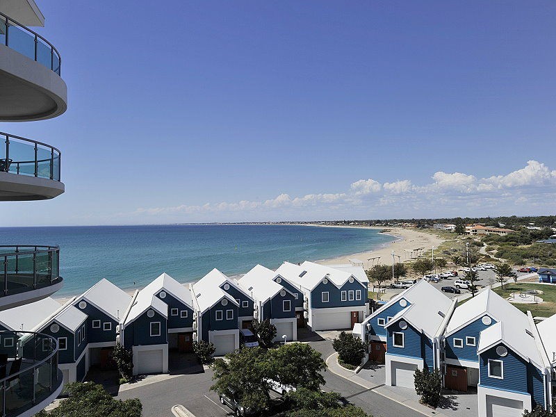 406/16 Dolphin Drive, Seashells Resort, Mandurah WA 6210