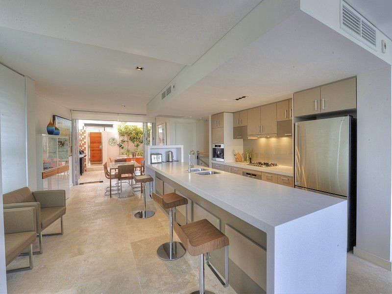 1/4 Torcello Mews, Mandurah WA 6210