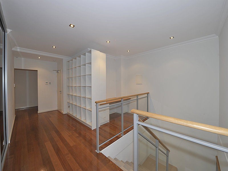 10 Treviso Mews, Mandurah WA 6210