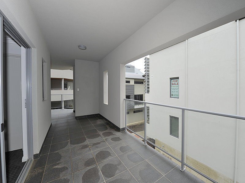 3/32 Vivaldi Drive, Mandurah WA 6210