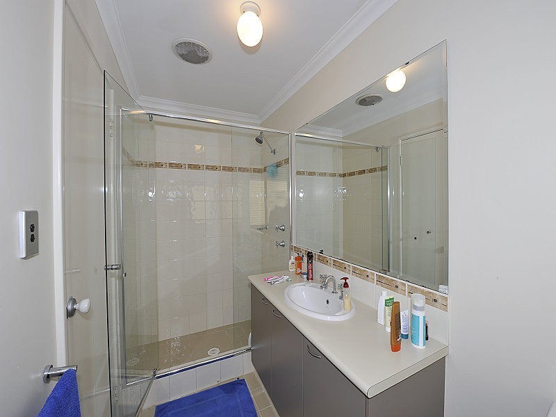 66 Buttercup Parkway, HALLS HEAD, Mandurah WA 6210