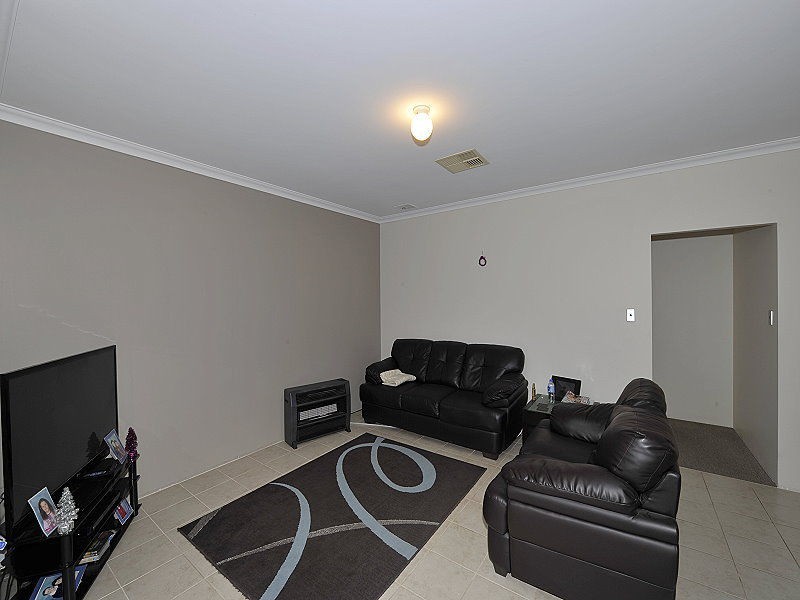 66 Buttercup Parkway, HALLS HEAD, Mandurah WA 6210