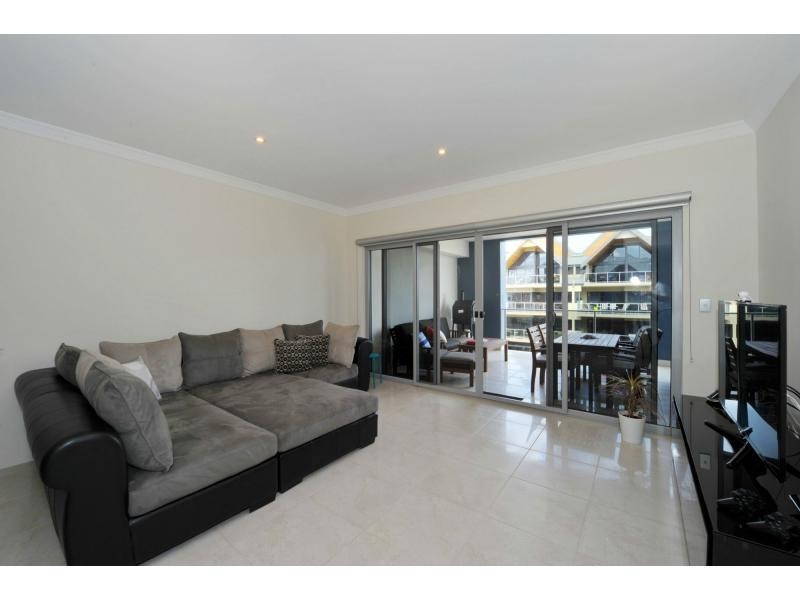 Unit 4/L7 Florian Mews, Mandurah WA 6210