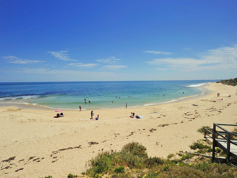 51b Halls Head Parade, Halls Head WA 6210