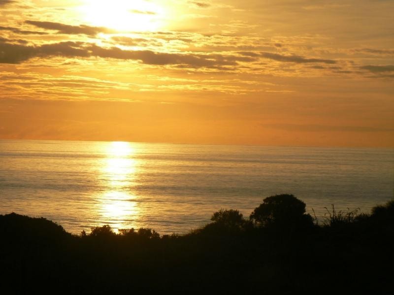 51b Halls Head Parade, Halls Head WA 6210