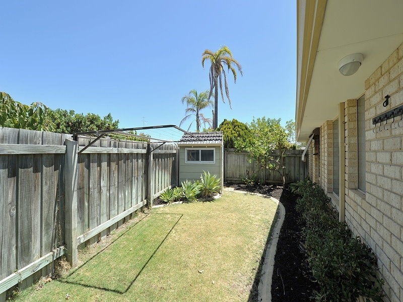 47 Blackwood Parade, Dudley Park WA 6210