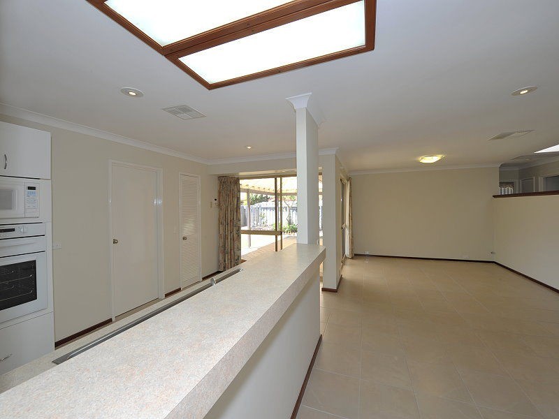 47 Blackwood Parade, Dudley Park WA 6210