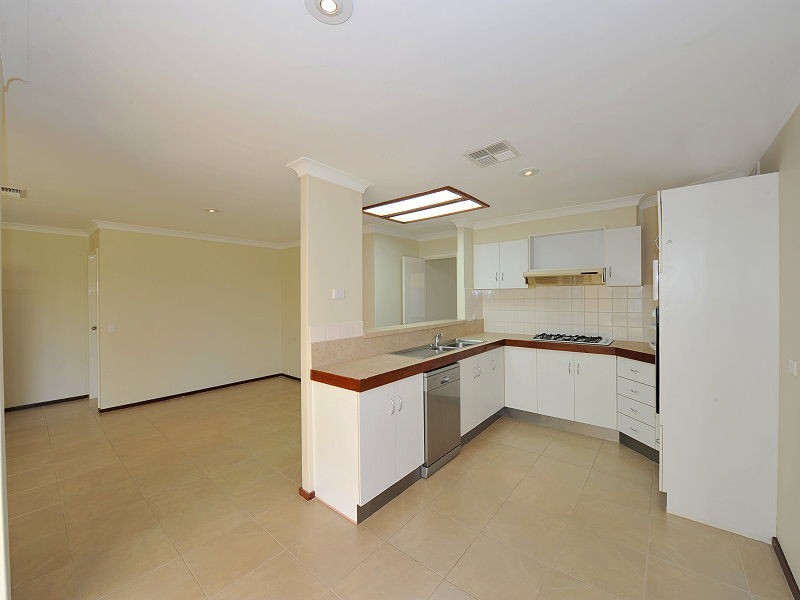 47 Blackwood Parade, Dudley Park WA 6210