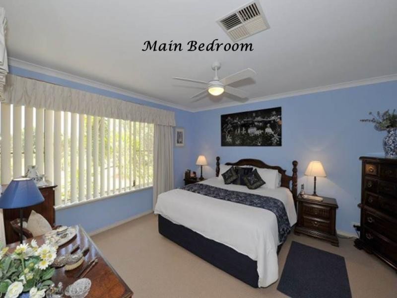 12 Monroe Retreat, Meadow Springs WA 6210