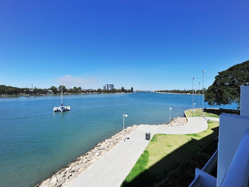 303/3 Marco Polo Drive, Mandurah WA 6210