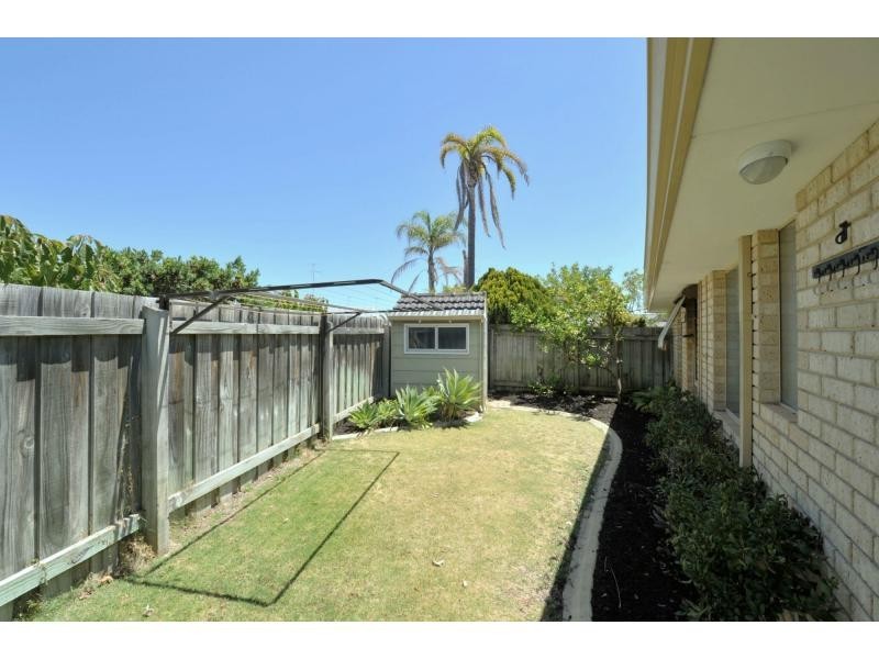 47 Blackwood Parade, Mandurah WA 6210