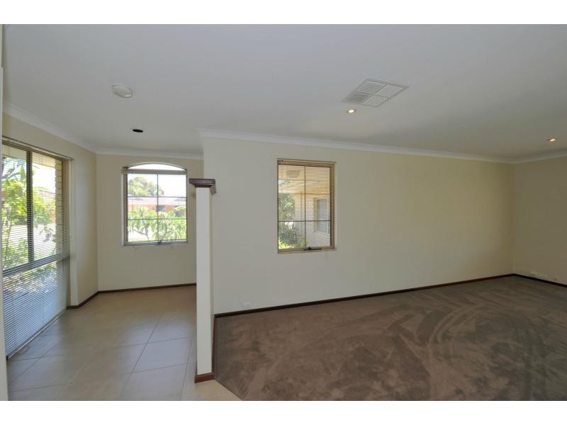 47 Blackwood Parade, Mandurah WA 6210