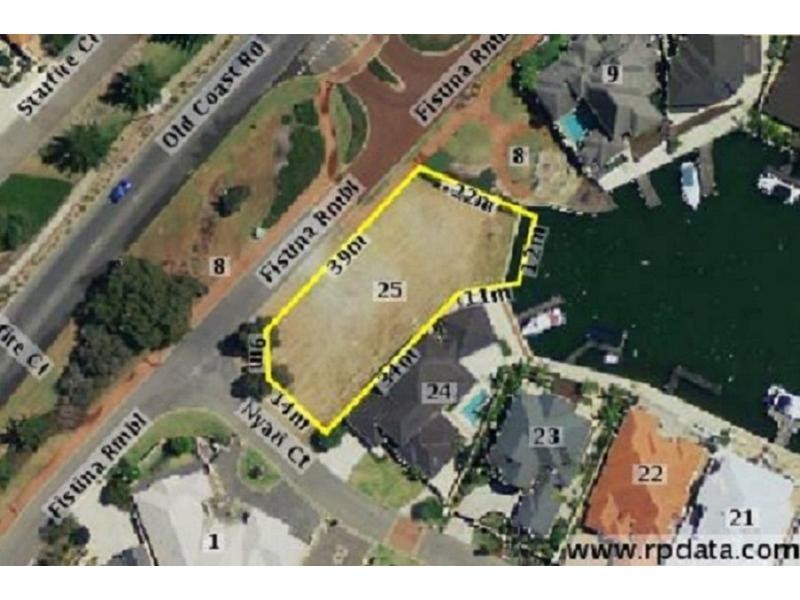 25 Nyari Court, Halls Head WA 6210
