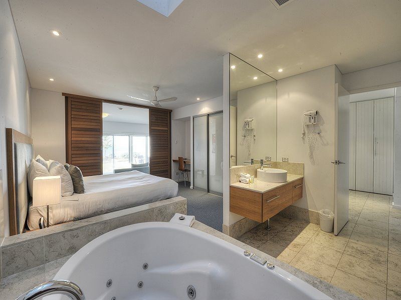 34/37 Dolphin Drive, Mandurah WA 6210