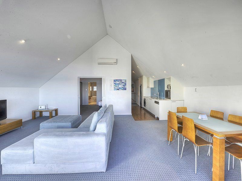 34/37 Dolphin Drive, Mandurah WA 6210