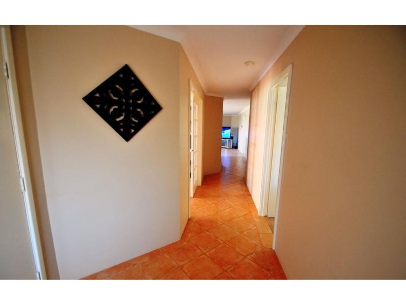 9 Duyfken Way, Dudley Park WA 6210