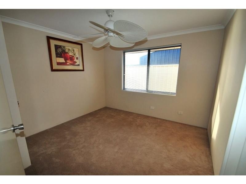 9 Duyfken Way, Dudley Park WA 6210