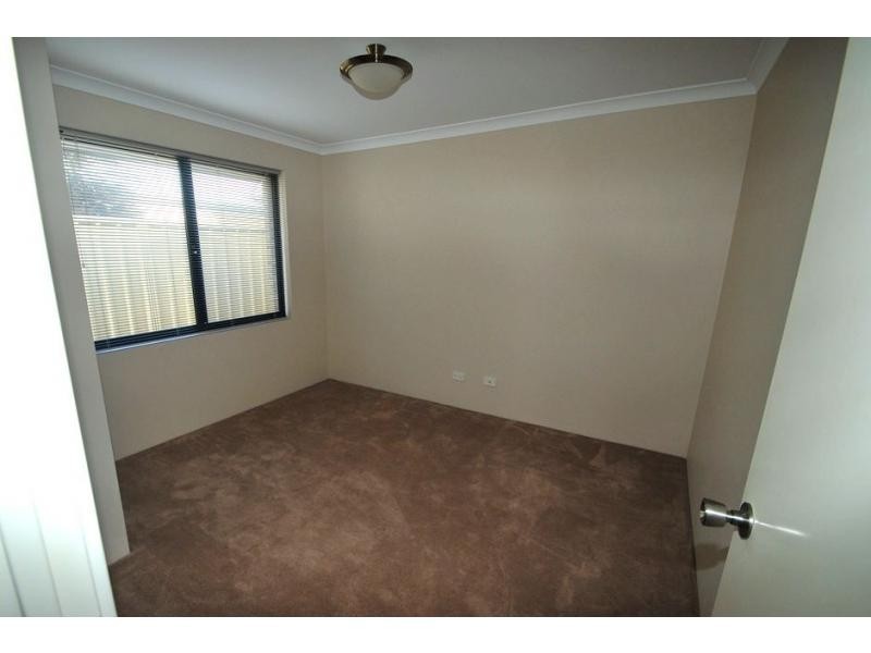 9 Duyfken Way, Dudley Park WA 6210