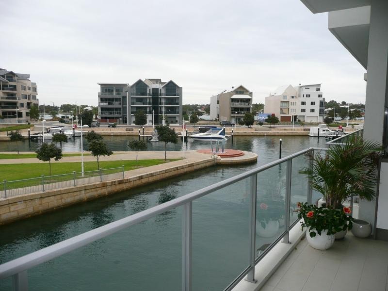 2/7 Veneto Lane, Mandurah WA 6210