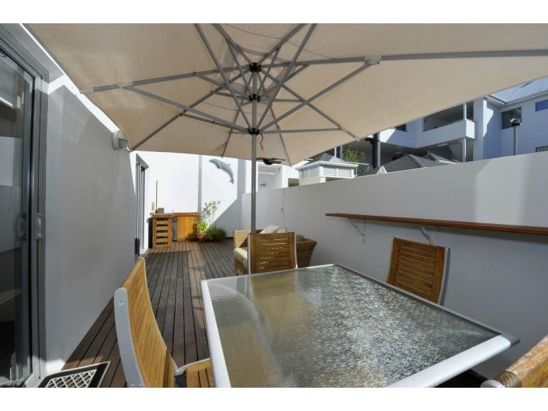 11/1 Breakwater Parade, Mandurah WA 6210