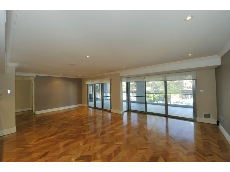 11/1 Breakwater Parade, Mandurah WA 6210