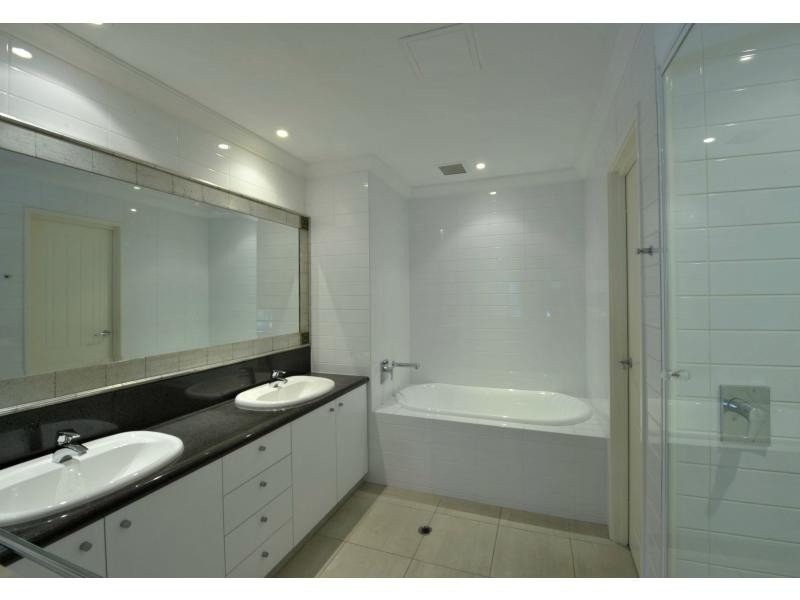 11/1 Breakwater Parade, Mandurah WA 6210