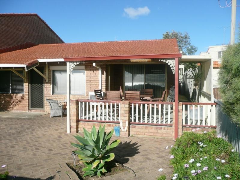 4/35b Halls Head Parade, Mandurah WA 6210