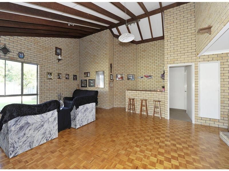 2 Socha Court, Greenfields WA 6210