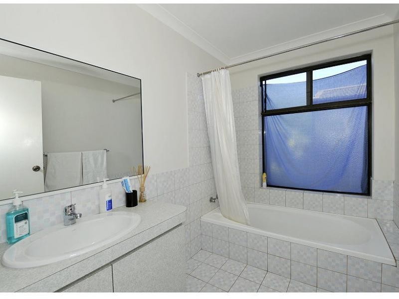 2 Socha Court, Greenfields WA 6210