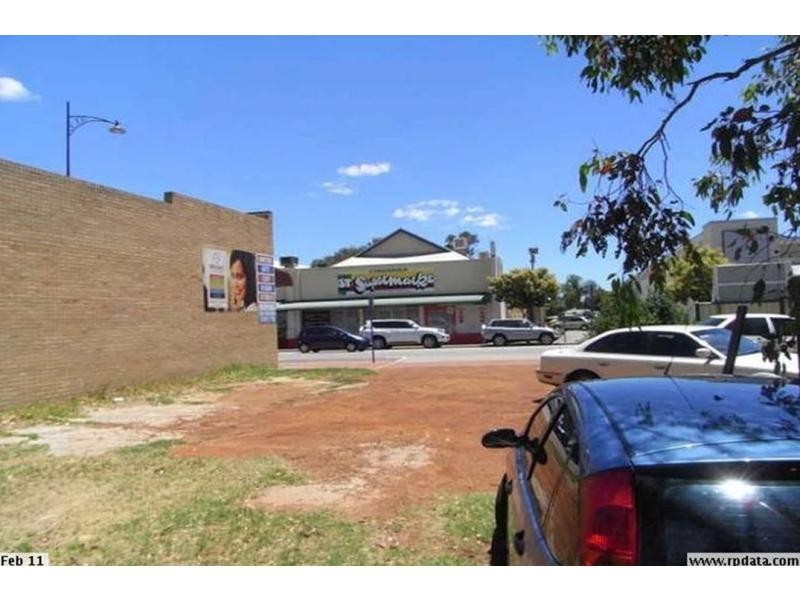 32 George Street, Pinjarra WA 6208