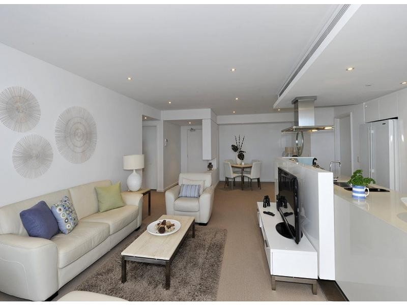 Unit 302/3 Marco Polo Drive, Mandurah WA 6210